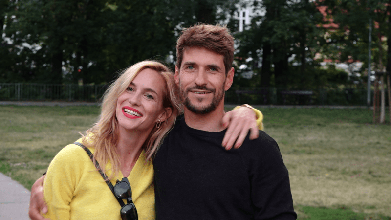 Herečka Hana Vagnerová s partnerem, který žije v Paříži. 