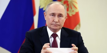 PŘEHLEDNĚ: Vše o ruských volbách. Putin favoritem, kontroverze i chystané protesty