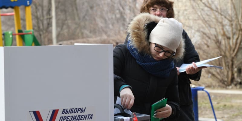 Ruske prezidentske volby probihaji i v Donecke oblasti na Ukrajine.