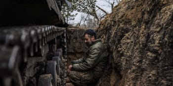 Šedivý: Ukrajině zoufale chybí vojáci. Uprchlíci z Česka by měli jít na frontu
