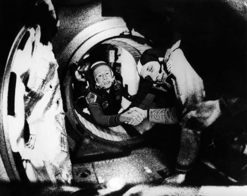Astronauti Thomas Stafford a Alexej Leonov