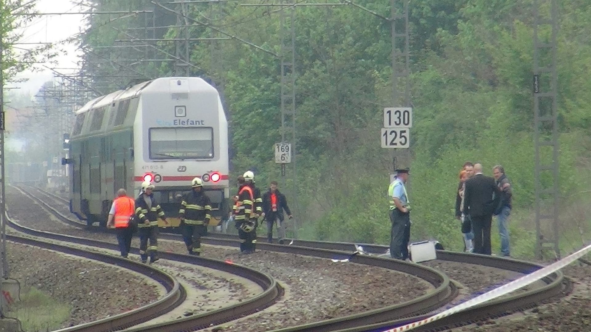 Iveta Bartošová 29. dubna 2014 dobrovolně spáchala sebevraždu pod koly vlaku.