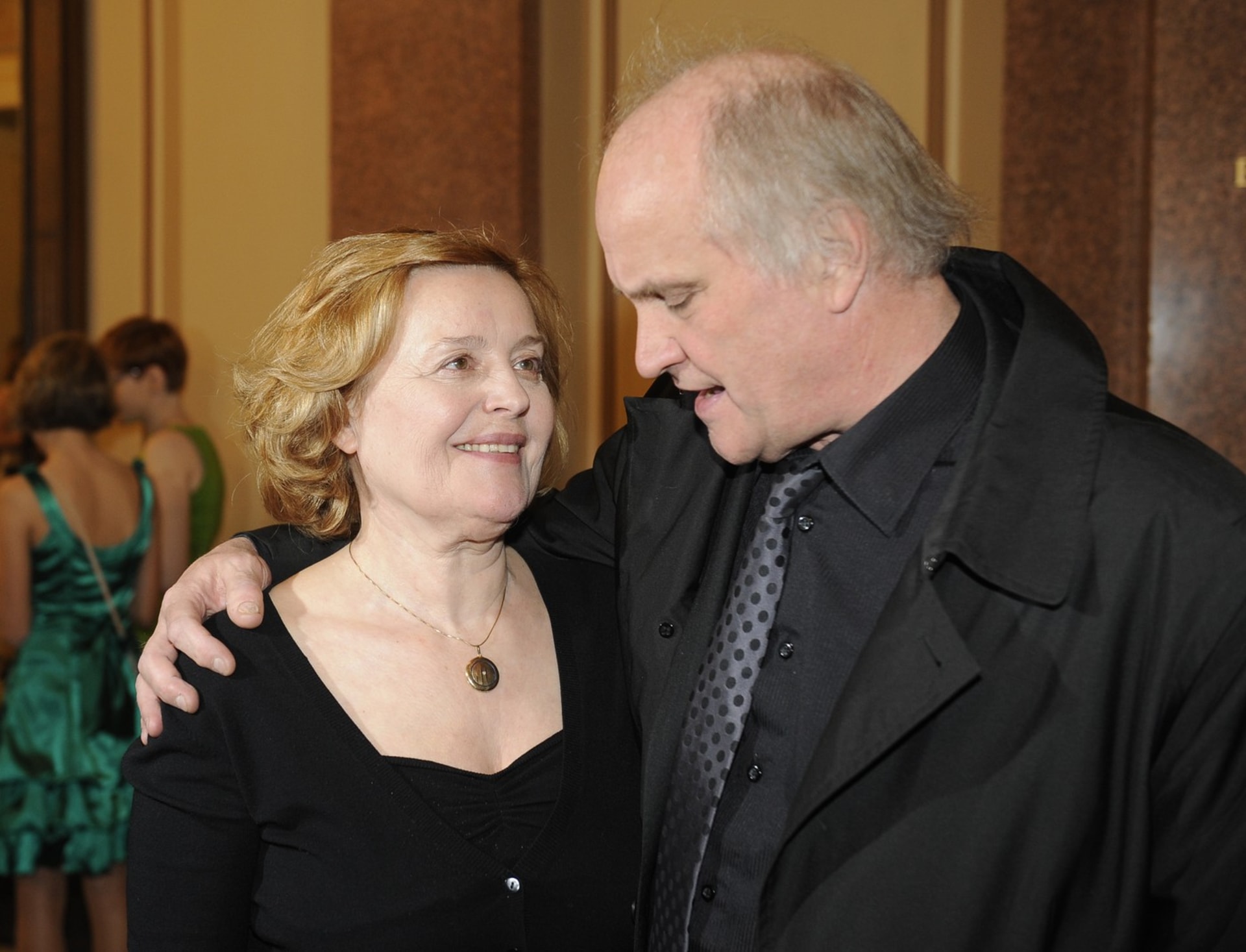 Magda Vášáryová na snímku s Michaelem Kocábem. 