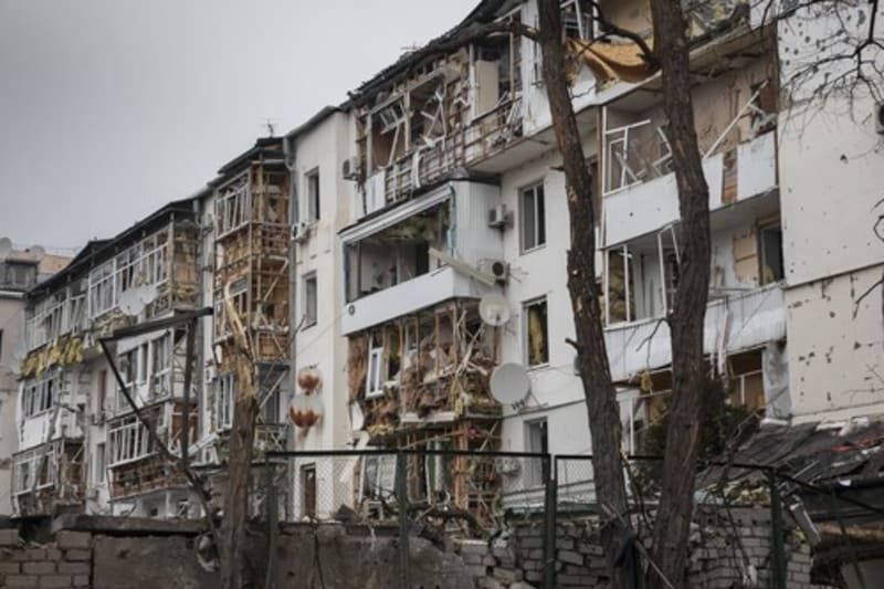 Zničený dům v Charkově (Ilustrační foto)
