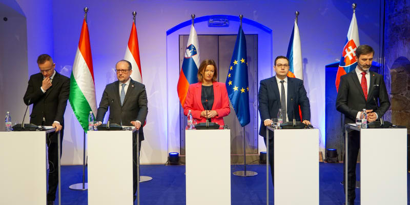 Jednání ministrů zahraničí zemí C5 – Maďarska, Rakouska, Slovinska, Česka a Slovenska.