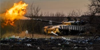 Momenty války: Sebevražda poraněného okupanta a rekordní zásah ukrajinského tanku