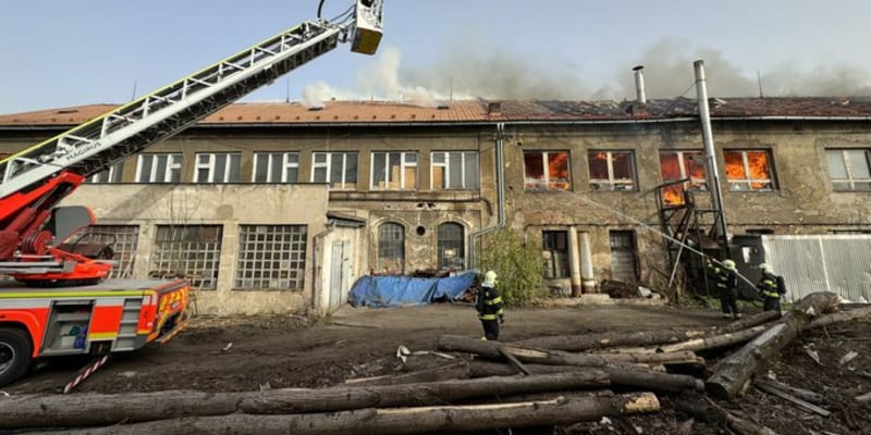 Požár pily ve Frýdlantu nad Ostravicí