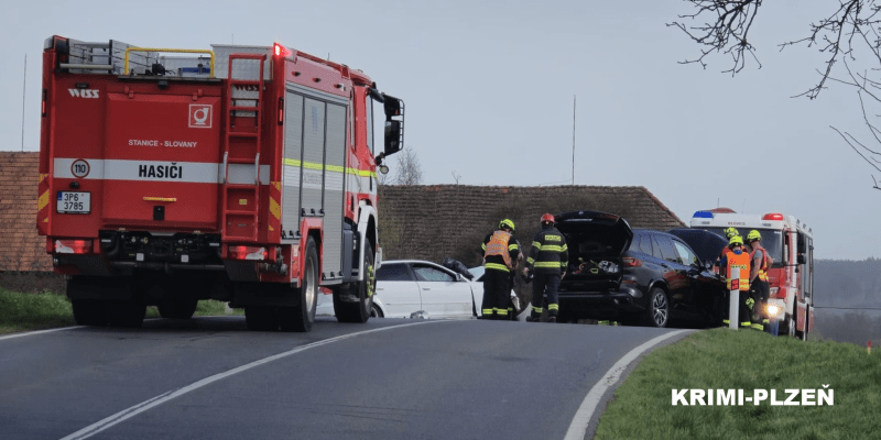 Vážná nehoda na silnici první třídy u Vlkova nedaleko Spáleného Poříčí na jižním Plzeňsku. 