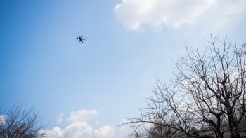 Rekordní let ukrajinského dronu. Zasáhl 1500 kilometrů vzdálenou ruskou rafinerii v Baškirsku