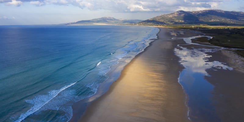 Pláž Los Lances ve Španělsku se umístila na desátém místě.
