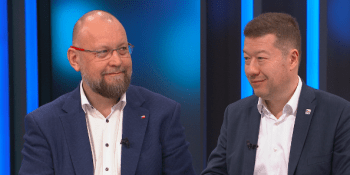 Bartošek: SPD chce ruský mír, prosazuje politiku zbabělosti. Jdete proti Čechům, opáčil Okamura 
