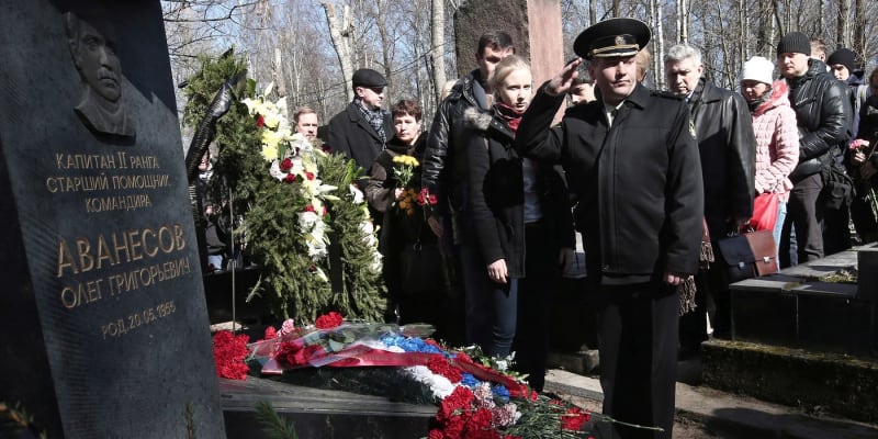 Ceremoniál v Sankt Petěrburg k uctění památky obětí havárie ponorky K-278 Komsomolec