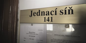 Otřesný případ u soudu v Plzni: Muž měl znásilňovat pětiletou dívku, matka dlouho nic netušila