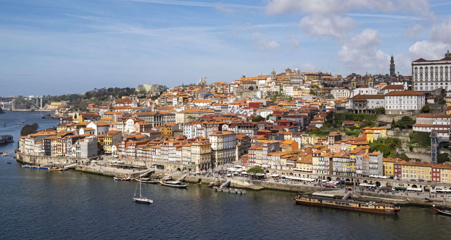 Porto je druhým největším městem Portugalska.