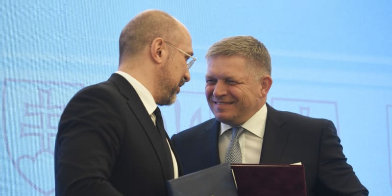 Slovenský premiér Robert Fico si notoval se svým ukrajinským protějškem Denysem Šmyhalem.