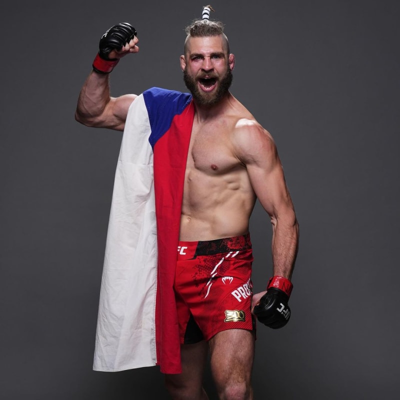 Jiří Procházka po vítězství na turnaji UFC 300.