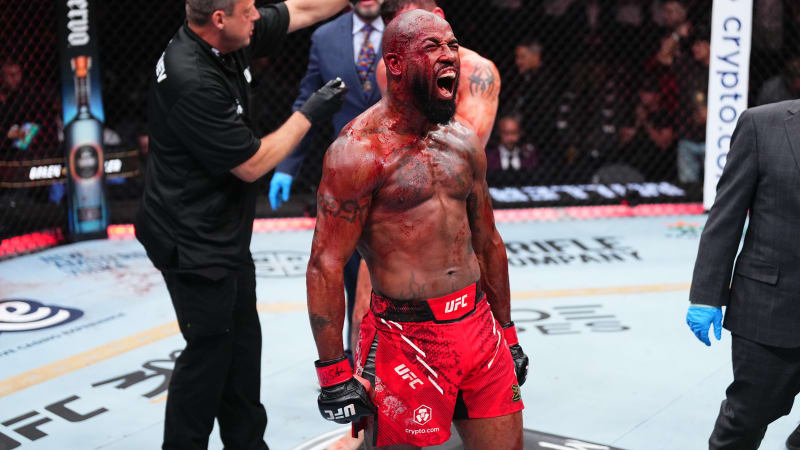 O mimořádně krvavou bitvu se na turnaji UFC 300 postarali Američané Bobby Green a Jim Miller, přičemž krvácel zejména druhý jmenovaný. Vítězem náročného klání se stal na body Green.