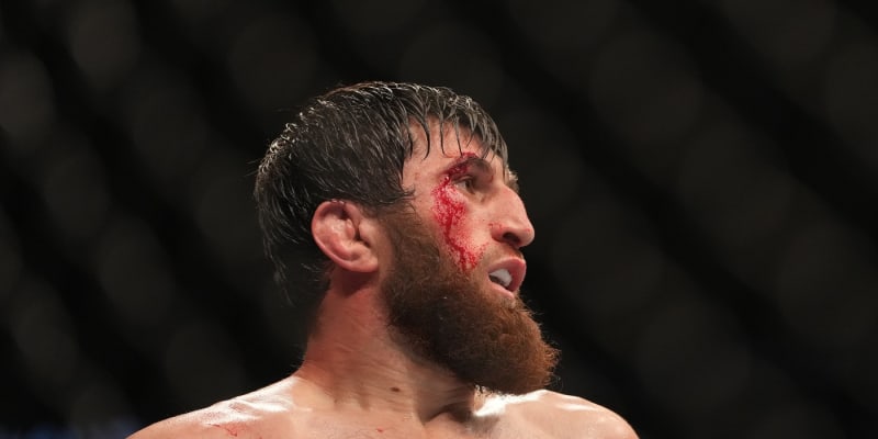 Dagestánský talent Ankalaev si v UFC zjednal respekt. 