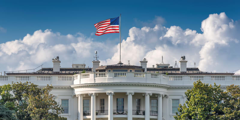 Sídlem amerických prezidentů je Bílý dům.