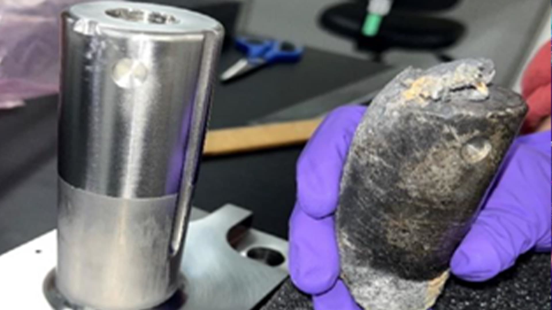 NASA identifikovala předmět, který proletěl domem na Floridě
