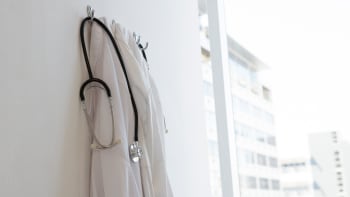 Lékaři brzy vyčerpají zákonné přesčasy. Jak to bude se stávkami a omezením péče v nemocnicích