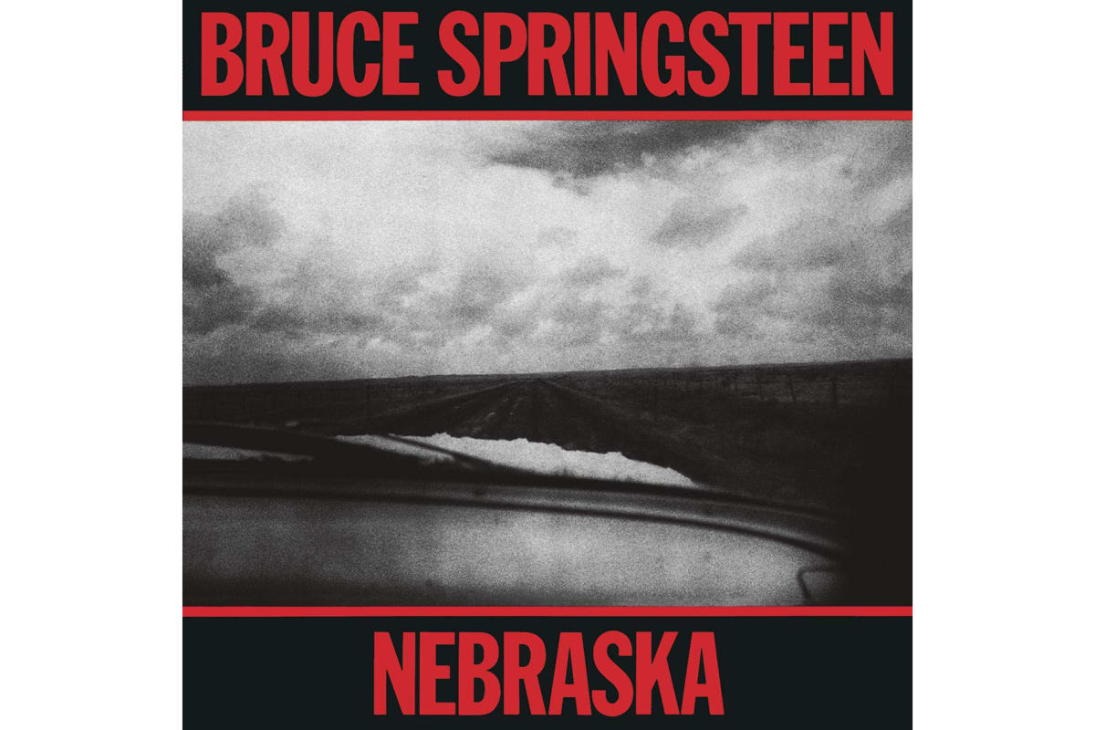 Původně měl Springsteen v plánu dát albu konečnou podobu za přispění E Street Bandu, s producentem Jonem Laudauem se ale shodli na tom, že by nebylo v silách kapely udržet syrovost a bezprostřednost doma vzniklých nahrávek.