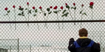 Útok, který přepsal historii: Od masakru na Columbine uběhlo 25 let. A přeživší vzpomínají