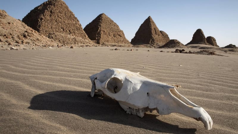 225 tajemných pyramid vládců Egypta nejde navštívit. Pravděpodobně by vám šlo o život
