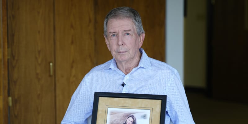 Darrell Scott, otec Rachel  dívky, která se stala první obětí střelby na Columbine High School před 25 lety.