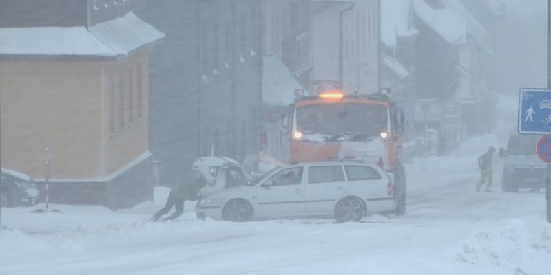 České hory zasypal sníh.