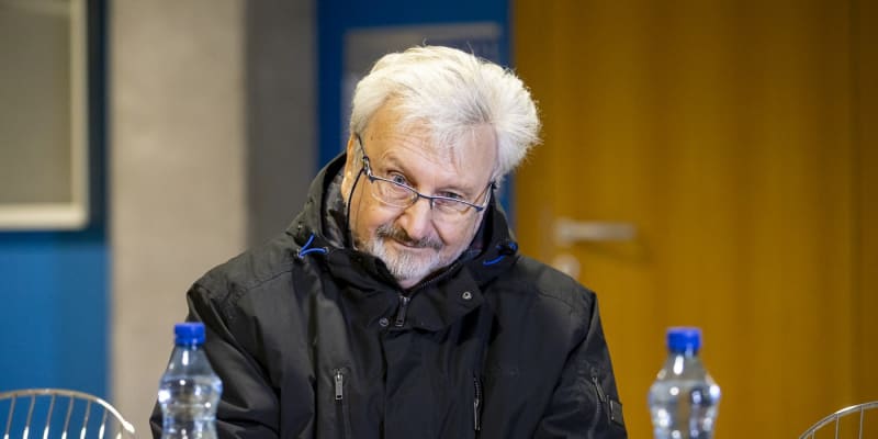 Psychiatr Jan Cimický před začátkem soudního jednání v lednu 2024
