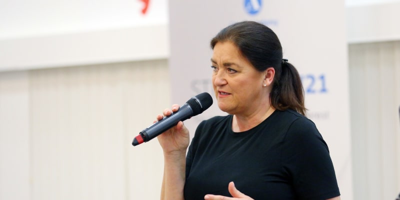 Ministryně pro vědu a výzkum Helena Langšádlová (TOP 09)