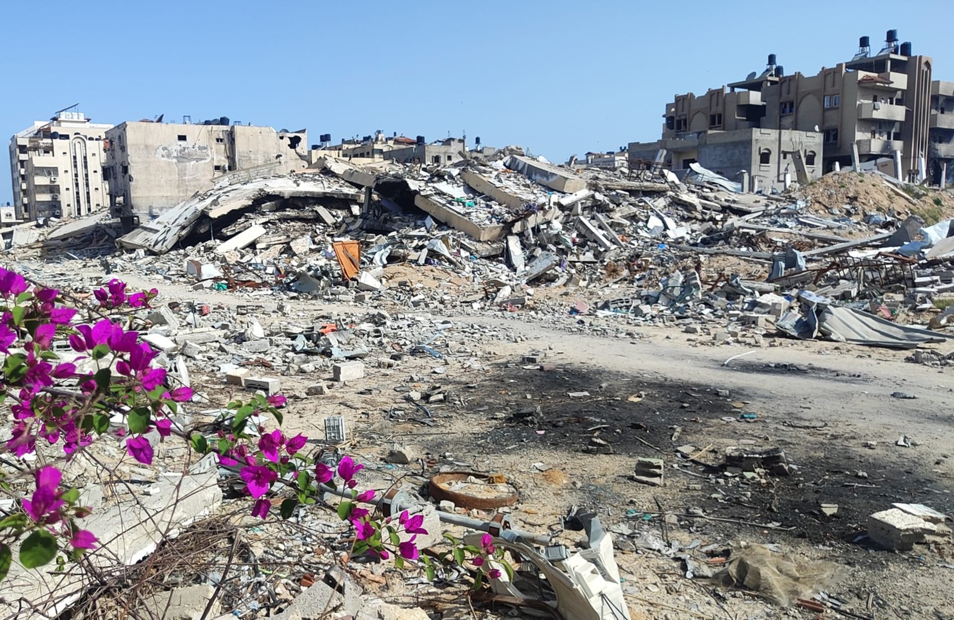 Zkáza po izraelském bombardování