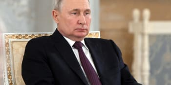 KOMENTÁŘ: Putin je masový vrah, kterému se nedá věřit. Postoj Konečné k válce je naivní