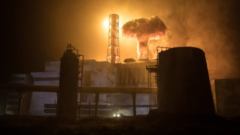 Exploze zcela zničila čtvrtý blok černobylské jaderné elektrárny