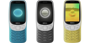 Legenda je zpět: Po 25 letech se vrací Nokia 3210. Stále s tlačítky, ale s barevným displejem